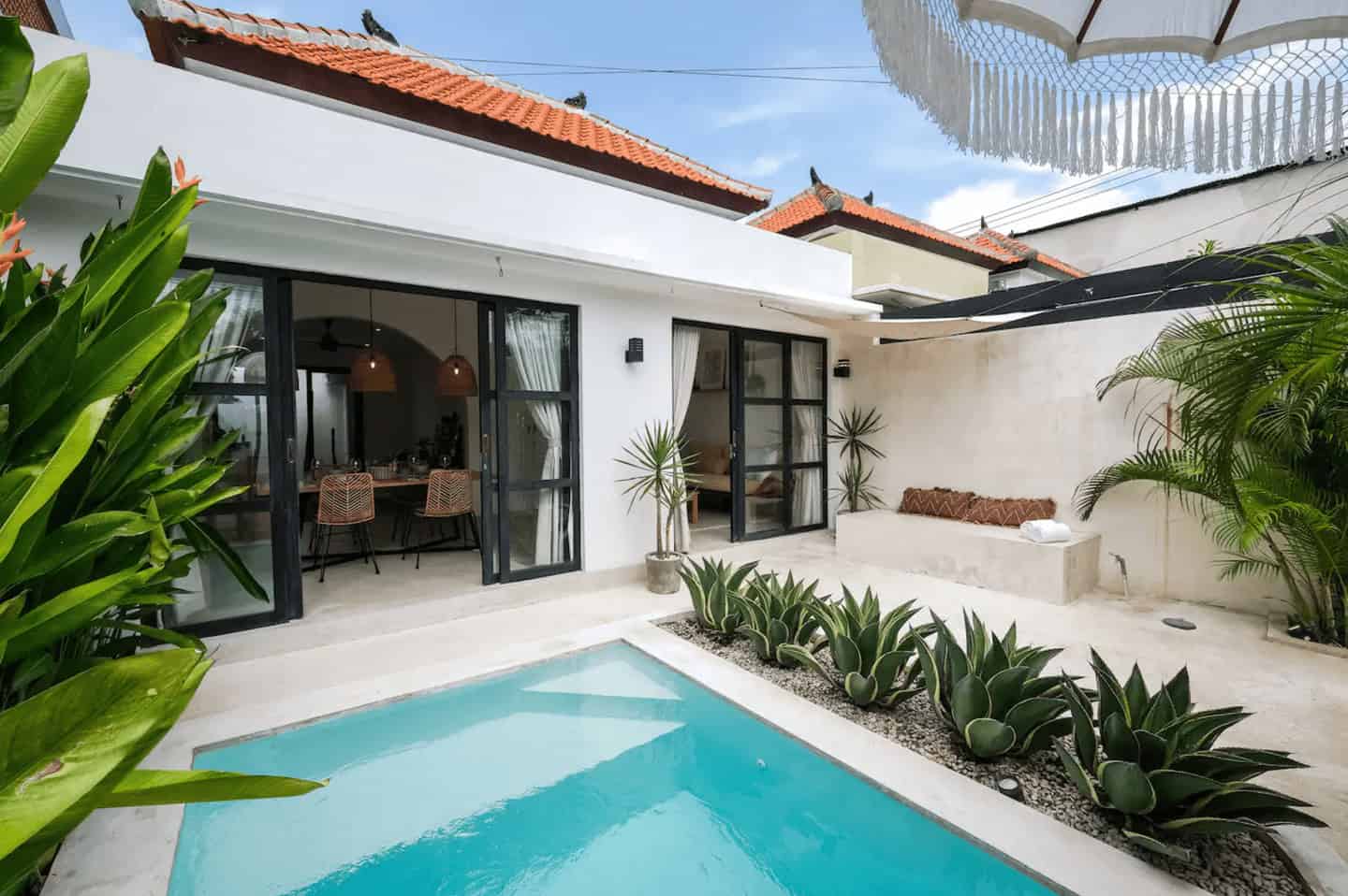 READY NOW 1 BEDROOM VILLA FOR SALE LEASEHOLD IN BERAWA BE-1941 